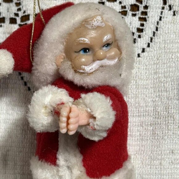 Vintage 1980’s Santa ornaments - Picture 5 of 9